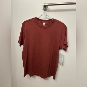 Lululemon All Yours Boyfriend Tee Size 4